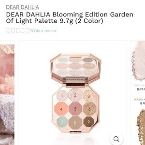 Dear dahlia garden of light palette makeup beauty cosmetics eyeshadow